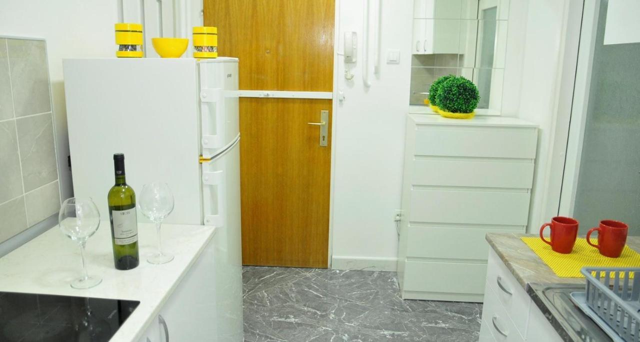 Manirosi 5 Apartment Subotica Eksteriør billede